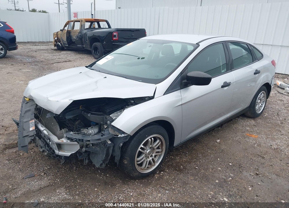 2017 FORD FOCUS VIN: 1FADP3E25HL294231