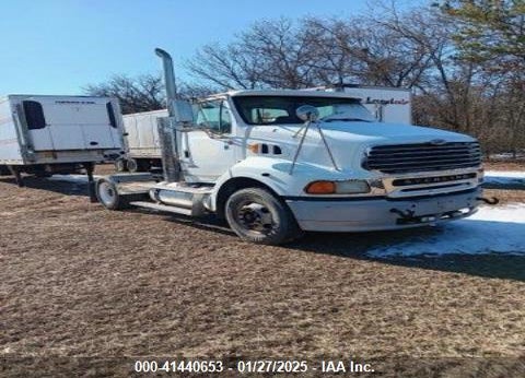 2009 STERLING 9500 VIN: 2FWBA3DE89AAH2450