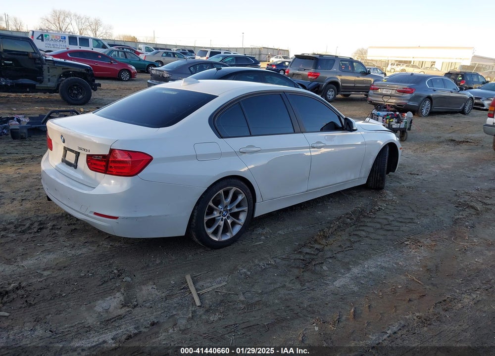 2014 BMW 320I VIN: WBA3B1G59ENN90382
