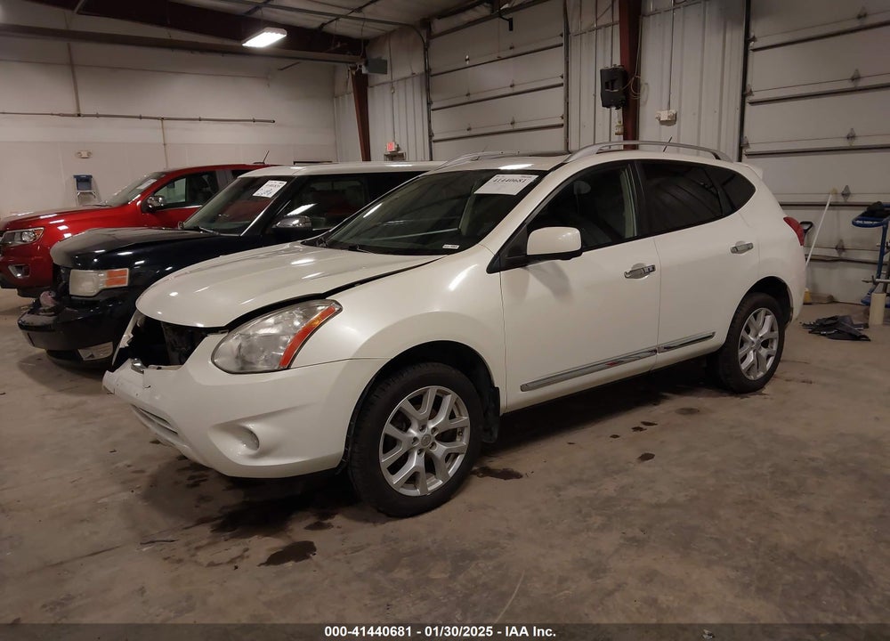 2013 NISSAN ROGUE SV W/SL PKG VIN: JN8AS5MV3DW611567