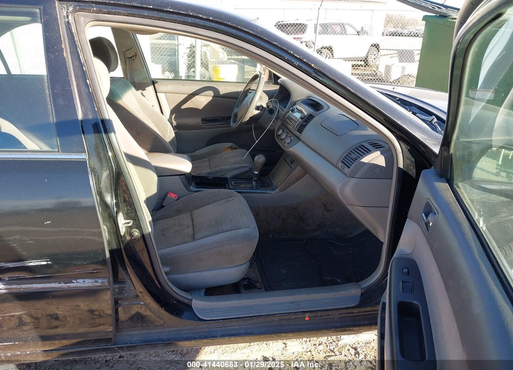 2005 TOYOTA CAMRY STD/ VIN: 4T1BE32K95U005963
