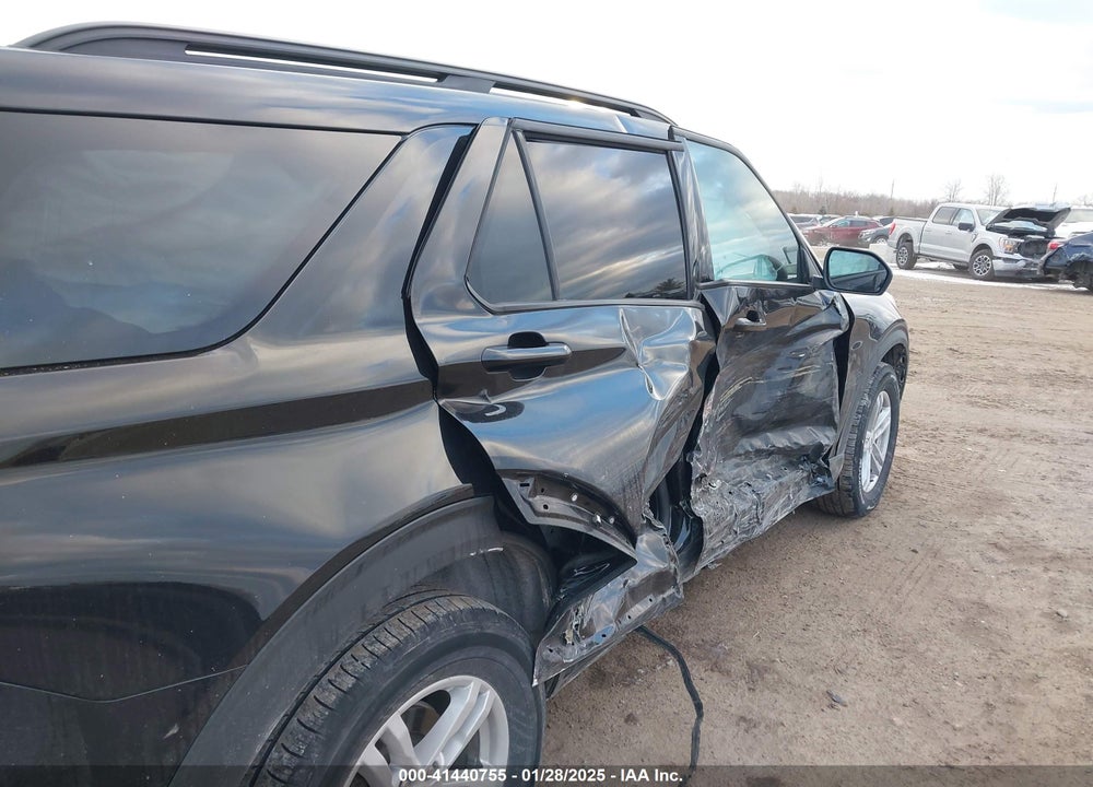 2022 FORD EXPLORER XLT VIN: 1FMSK8DH8NGA89828