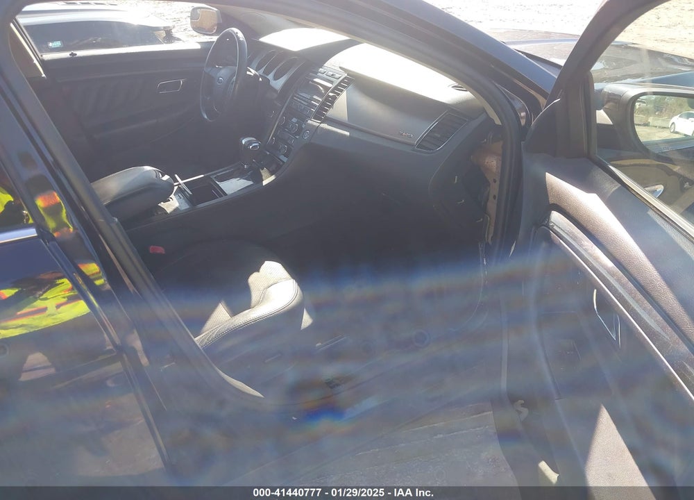 2012 FORD TAURUS VIN: 1FAHP2KT1CG143056