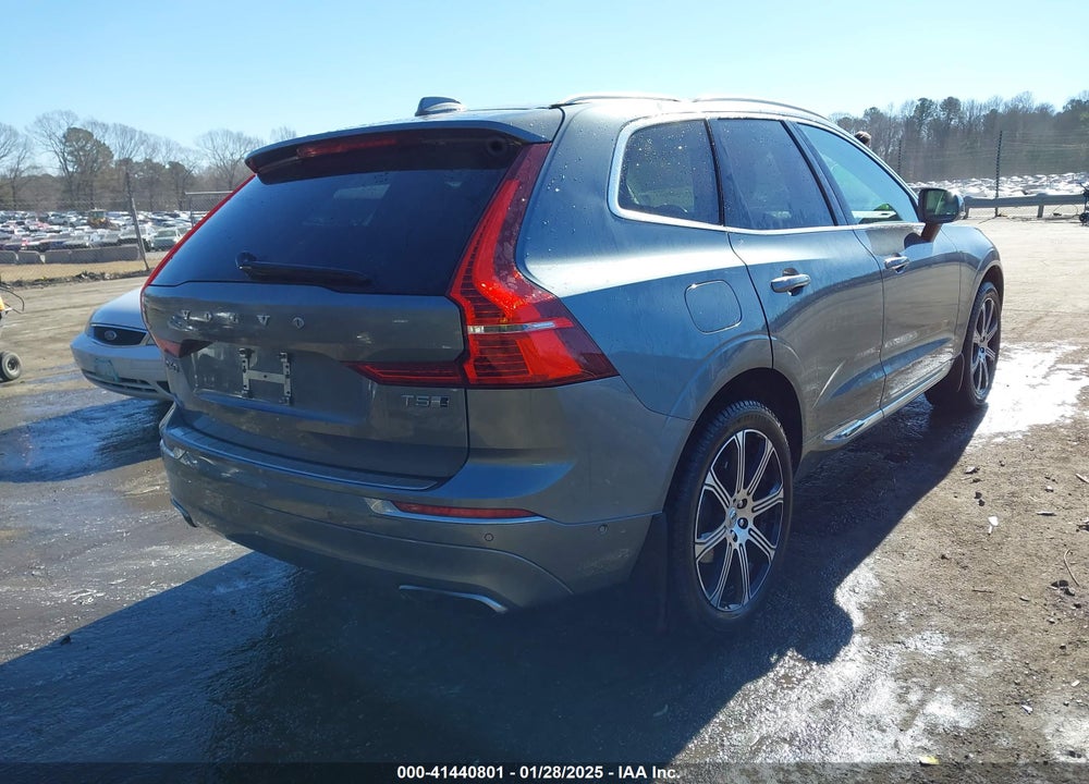 2018 VOLVO XC60 T5 INSCRIPTION VIN: YV4102RL7J1023409