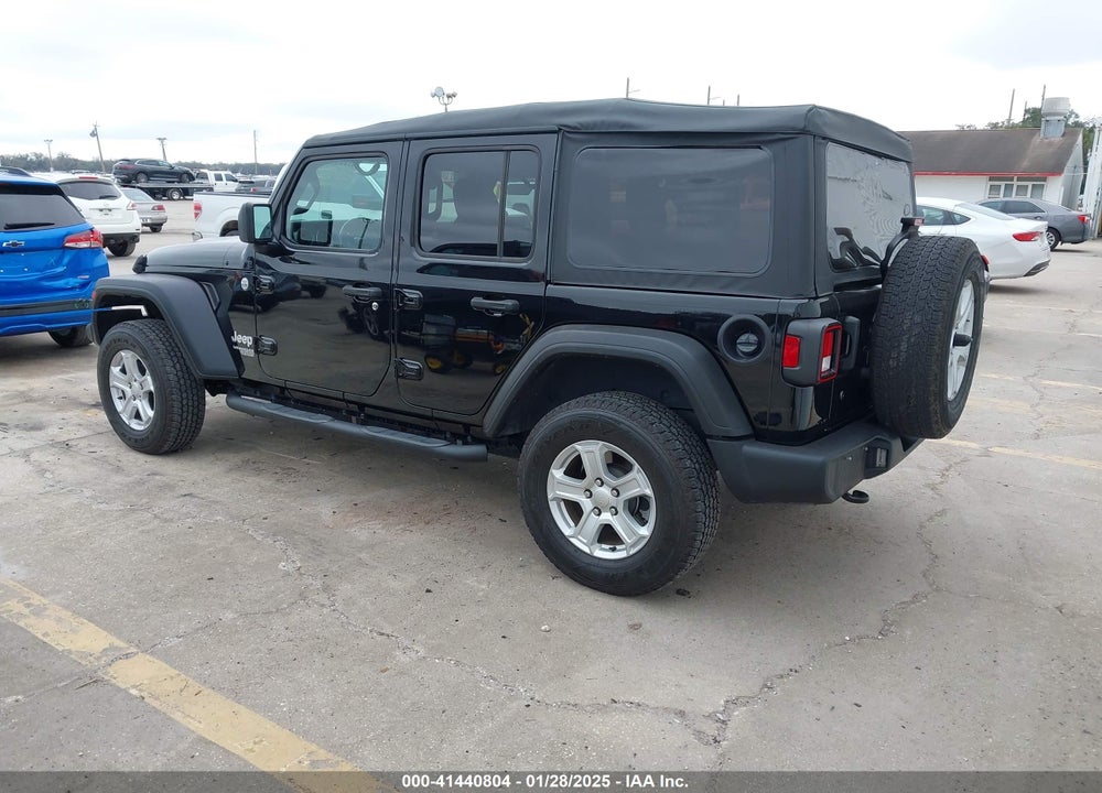 2020 JEEP WRANGLER UNLIMITED SPORT S 4X4 VIN: 1C4HJXDN8LW166119
