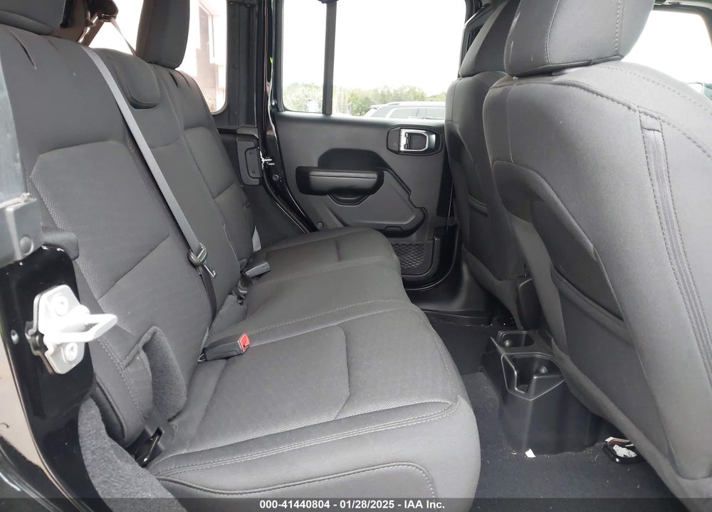 2020 JEEP WRANGLER UNLIMITED SPORT S 4X4 VIN: 1C4HJXDN8LW166119