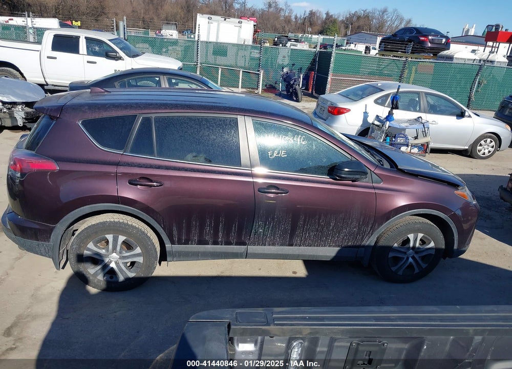 2018 TOYOTA RAV4 VIN: 2T3BFREV8JW845417
