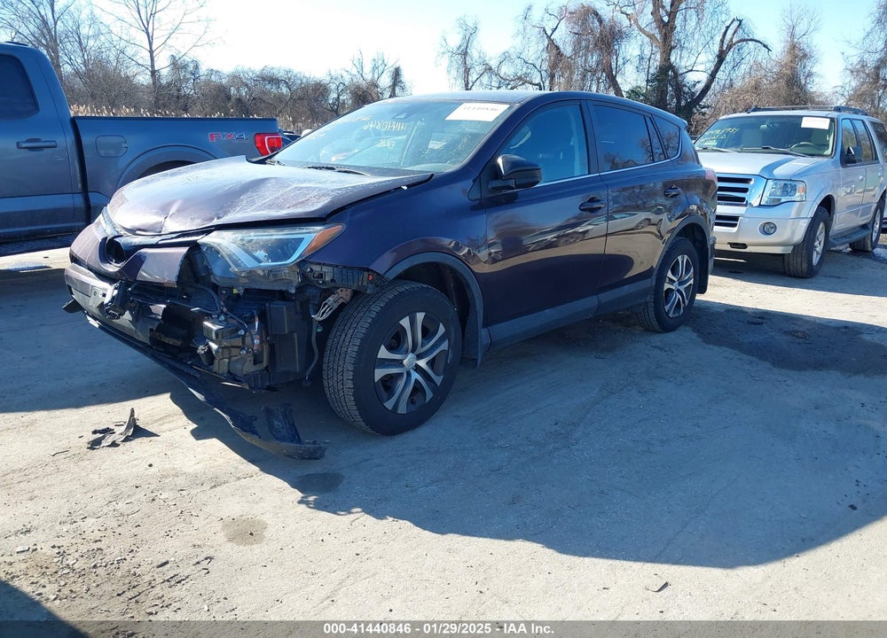 2018 TOYOTA RAV4 VIN: 2T3BFREV8JW845417