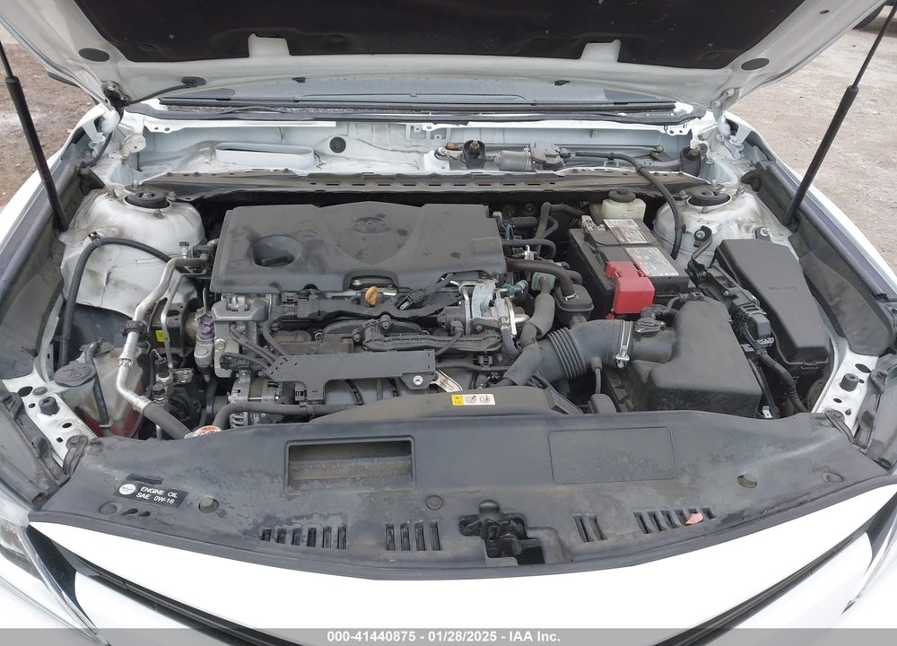 2018 TOYOTA CAMRY VIN: 4T1B11HK2JU584859