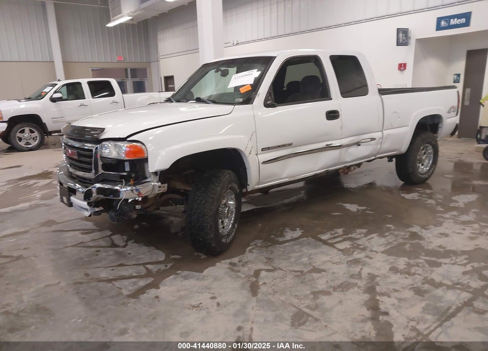 2004 GMC SIERRA 2500HD SLE VIN: 1GTHK29U74E317331