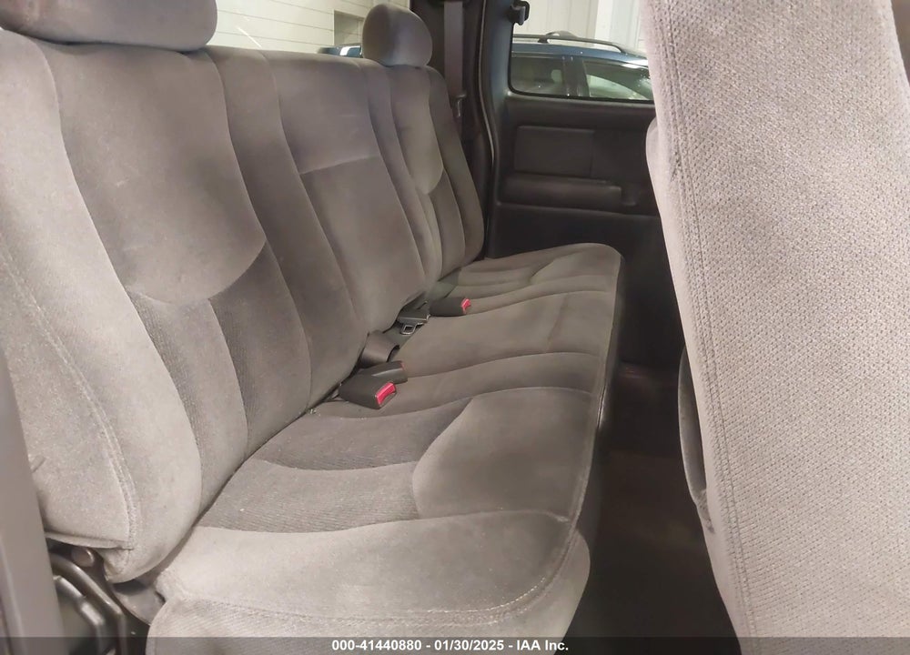 2004 GMC SIERRA 2500HD SLE VIN: 1GTHK29U74E317331