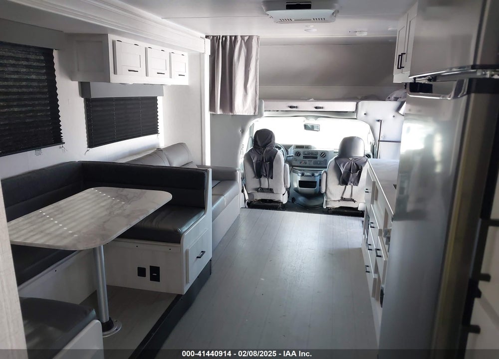 2022 FORD E-450 CUTAWAY VIN: 1FDXE4FN3NDC30511