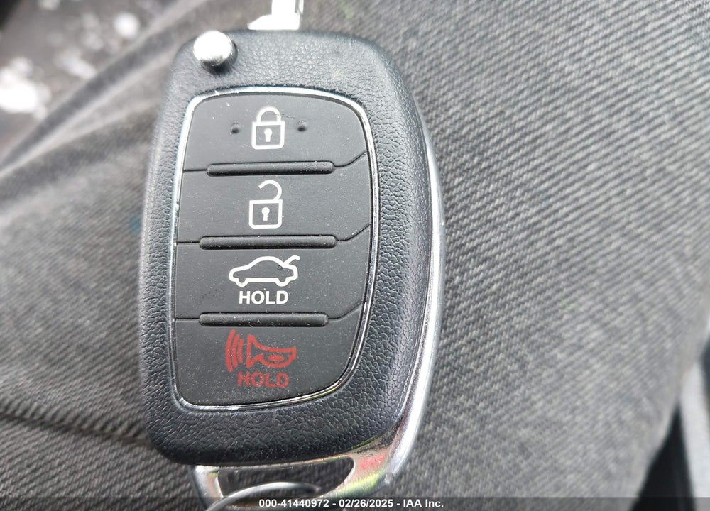 2015 HYUNDAI SONATA VIN: 5NPE34AF9FH022758