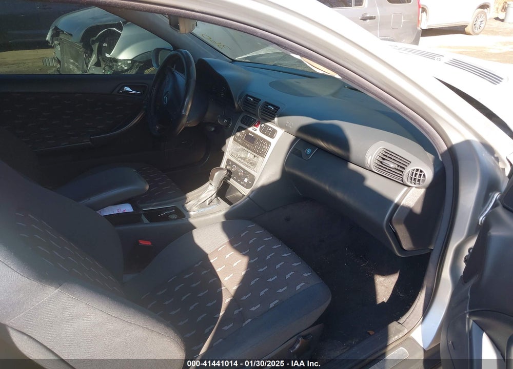 2003 MERCEDES-BENZ C 230 KOMPRESSOR SPORT VIN: WDBRN40J13A431498