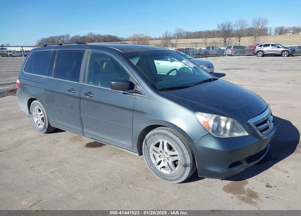 2005 HONDA ODYSSEY EX VIN: 5FNRL38405B404058