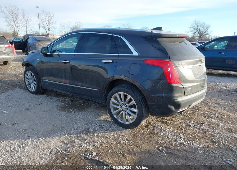 2017 CADILLAC XT5 VIN: 1GYKNFRS4HZ132407