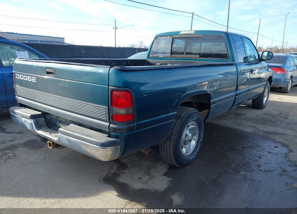 1998 DODGE RAM 1500 ST VIN: 1B7HC13Z5WJ102813