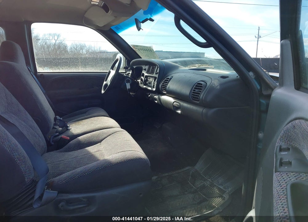 1998 DODGE RAM 1500 ST VIN: 1B7HC13Z5WJ102813