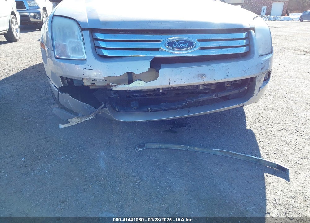 2008 FORD FUSION VIN: 3FAHP07158R271294