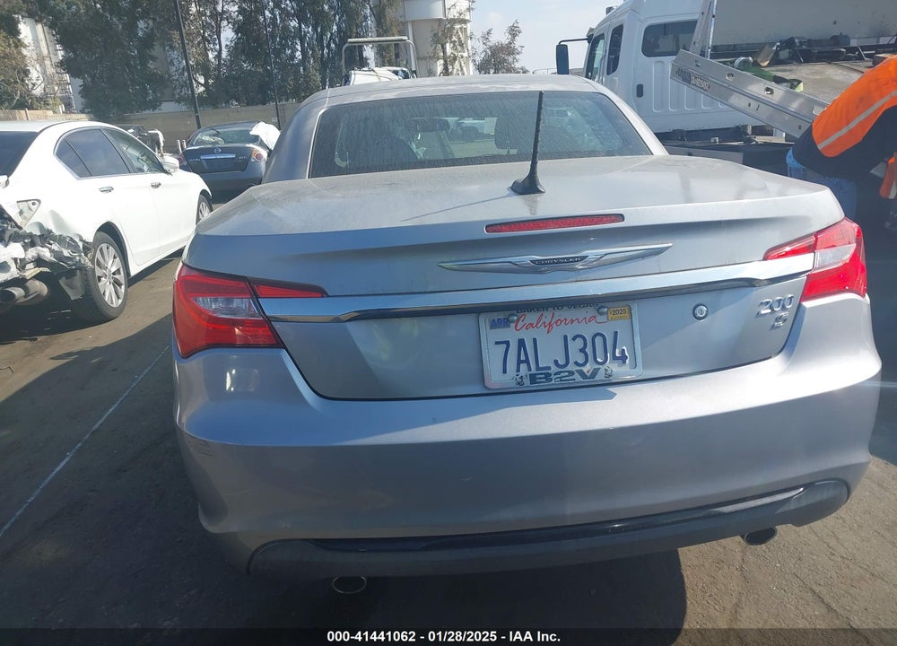 2013 CHRYSLER 200 S VIN: 1C3BCBGG6DN597988