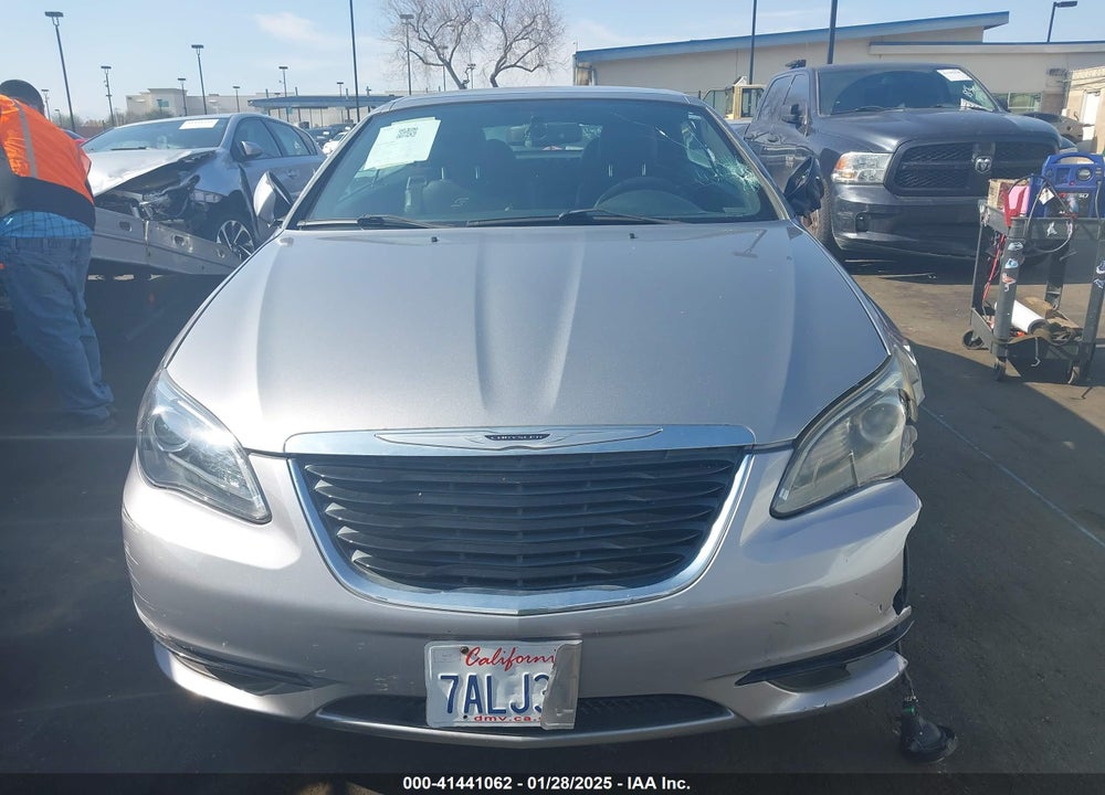 2013 CHRYSLER 200 S VIN: 1C3BCBGG6DN597988