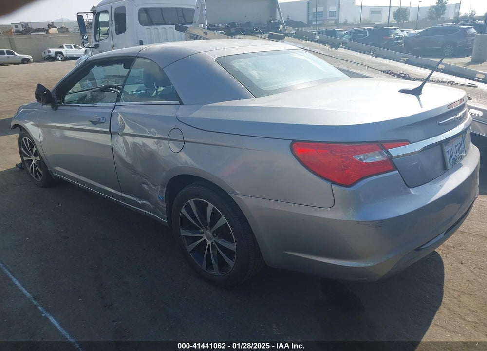 2013 CHRYSLER 200 S VIN: 1C3BCBGG6DN597988