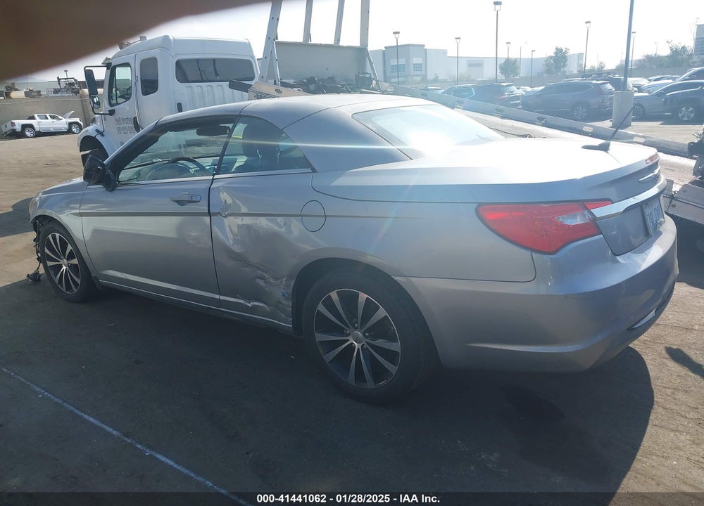 2013 CHRYSLER 200 S VIN: 1C3BCBGG6DN597988