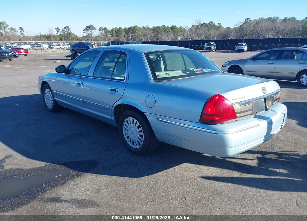 2007 MERCURY GRAND MARQUIS VIN: 2MEFM75V47X617097