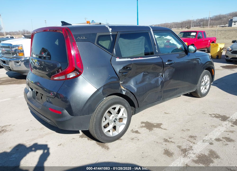 2021 KIA SOUL VIN: KNDJ23AU8M7736828