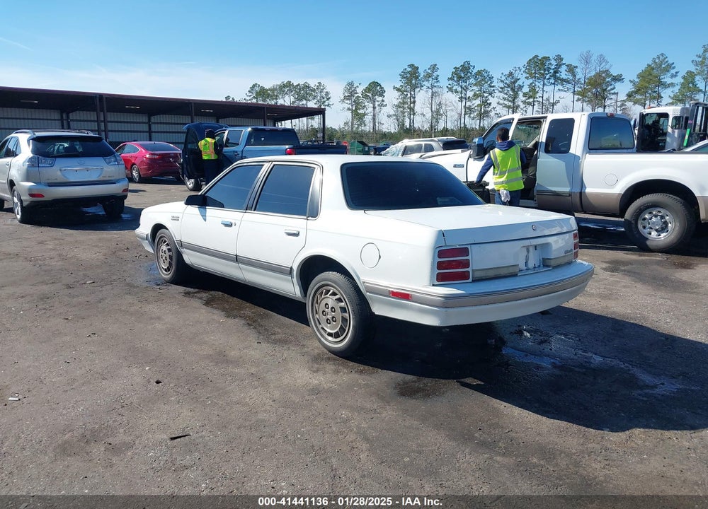 1996 OLDSMOBILE CIERA SL VIN: 1G3AJ55M8T6407303