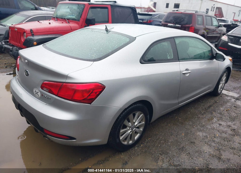 2016 KIA FORTE KOUP VIN: KNAFX6A8XG5579425