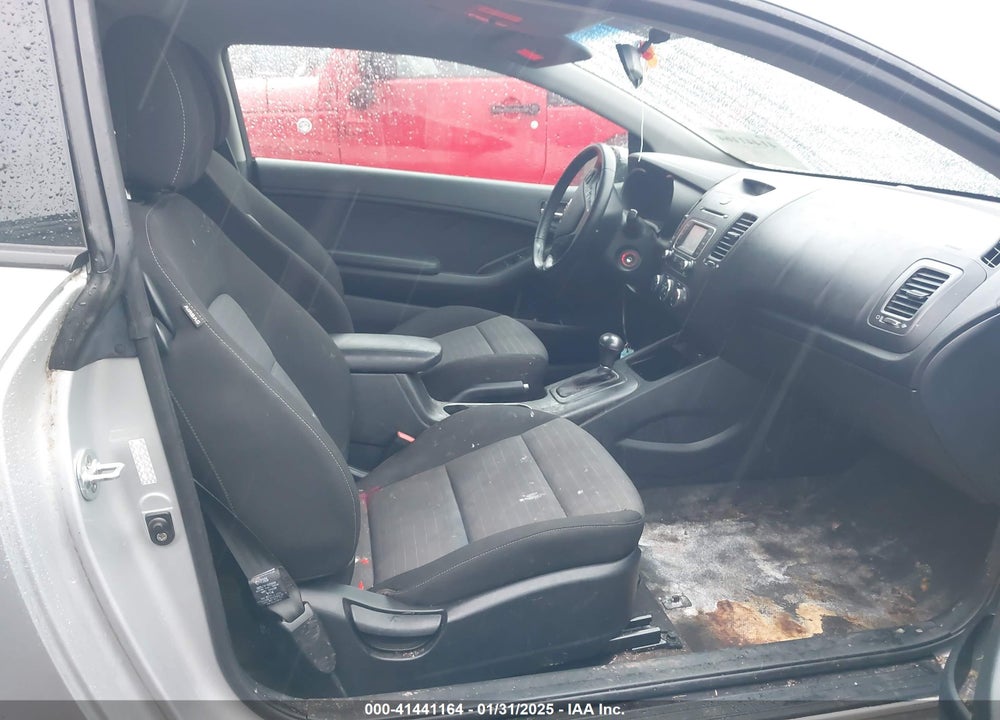 2016 KIA FORTE KOUP VIN: KNAFX6A8XG5579425