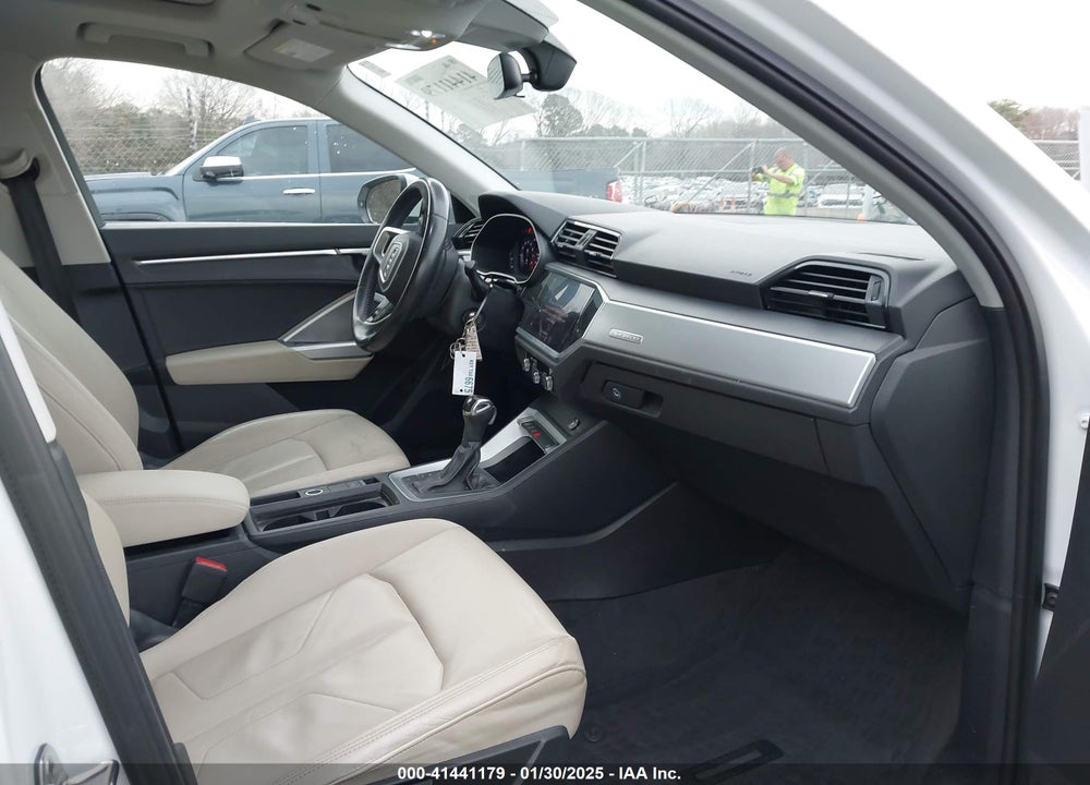 2020 AUDI Q3 PREMIUM 45 TFSI QUATTRO TIPTRONIC VIN: WA1AECF34L1053074