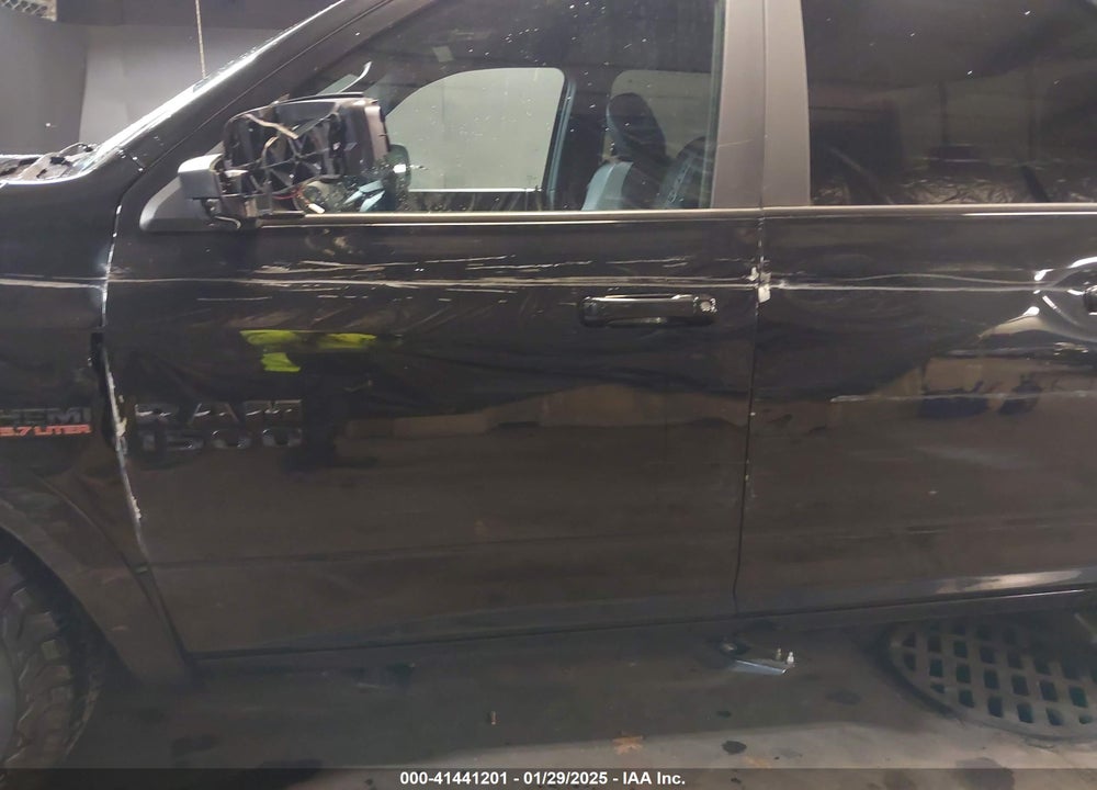 2017 RAM 1500 REBEL 4X4 5'7 BOX VIN: 1C6RR7YT1HS768646