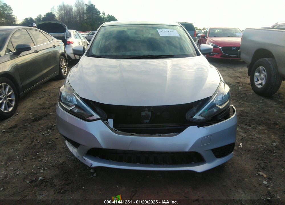2018 NISSAN SENTRA VIN: 3N1AB7AP7JY220295