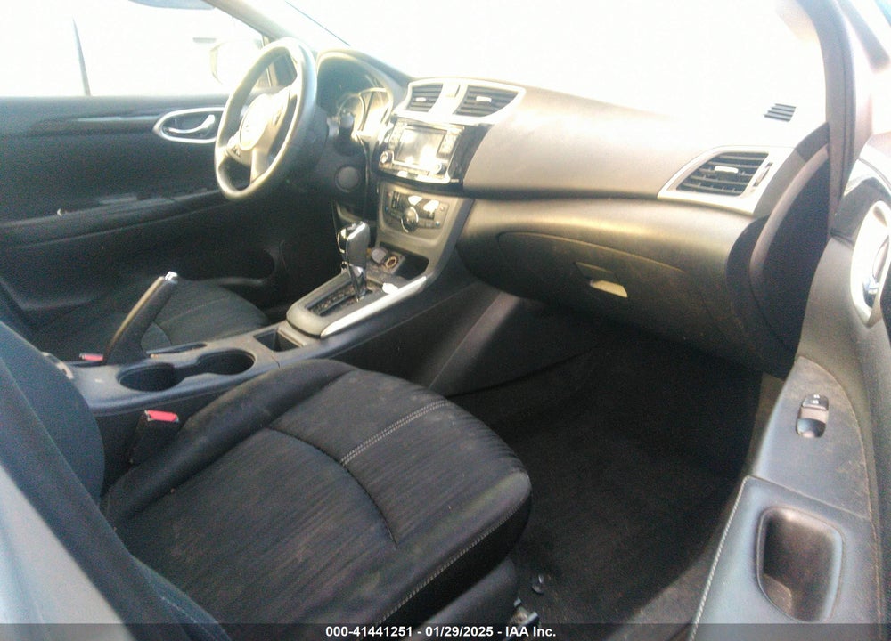 2018 NISSAN SENTRA VIN: 3N1AB7AP7JY220295