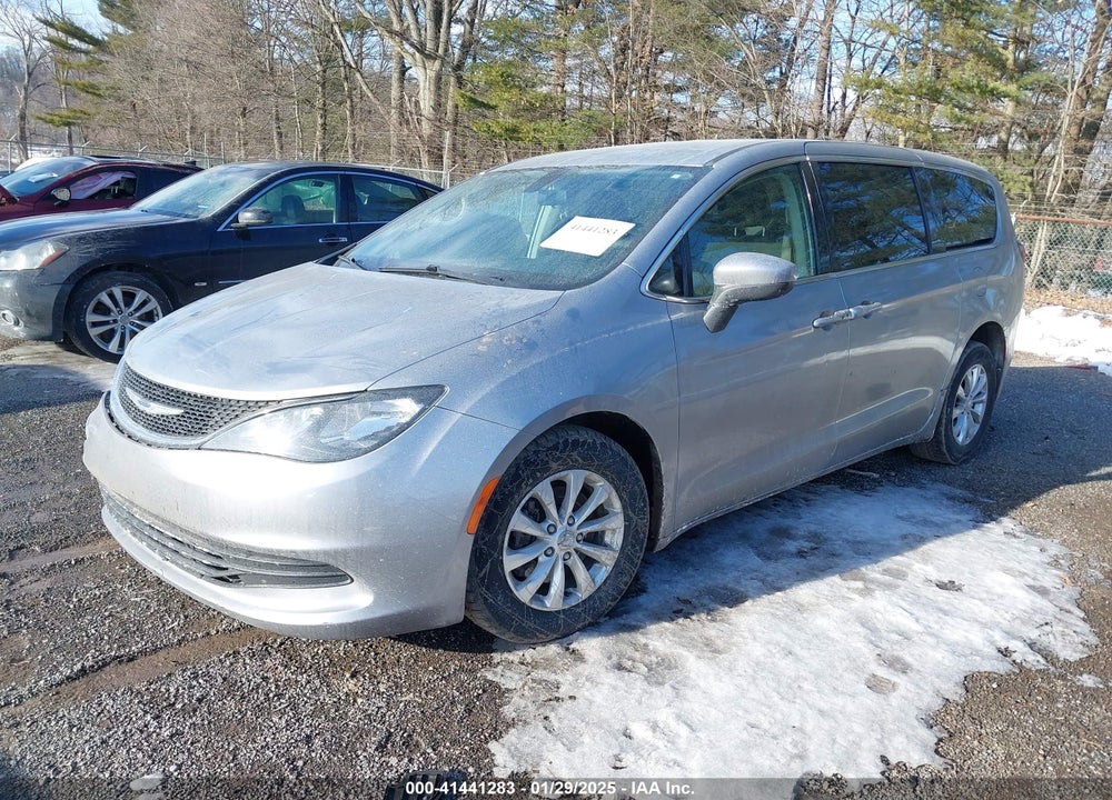 2018 CHRYSLER PACIFICA LX VIN: 2C4RC1CG4JR171225