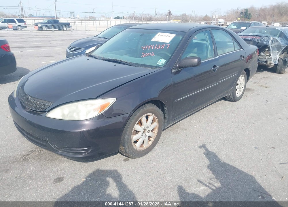 2002 TOYOTA CAMRY XLE VIN: 4T1BE32K52U609926