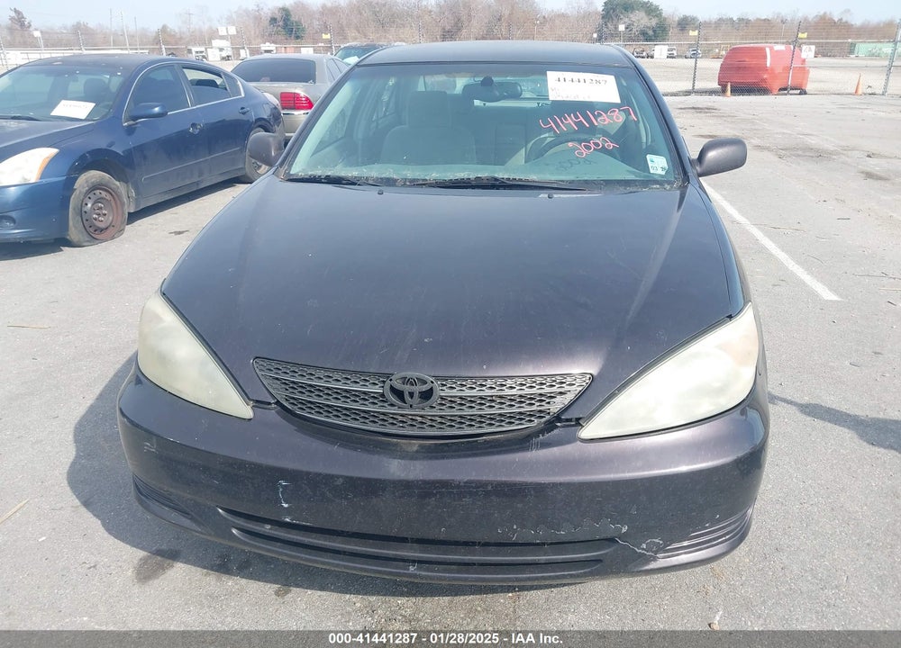 2002 TOYOTA CAMRY XLE VIN: 4T1BE32K52U609926