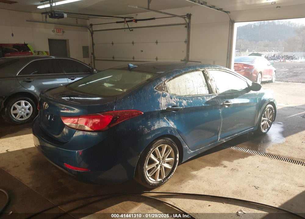 2015 HYUNDAI ELANTRA SE VIN: KMHDH4AE0FU457108