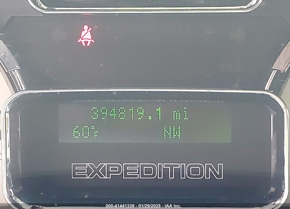 2010 FORD EXPEDITION XLT VIN: 1FMJU1F58AEB72682