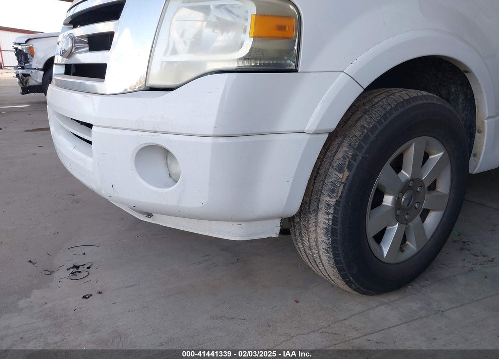 2010 FORD EXPEDITION XLT VIN: 1FMJU1F58AEB72682