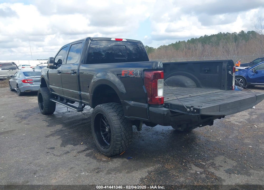 2017 FORD F-250 LARIAT VIN: 1FT7W2BT3HEE68514