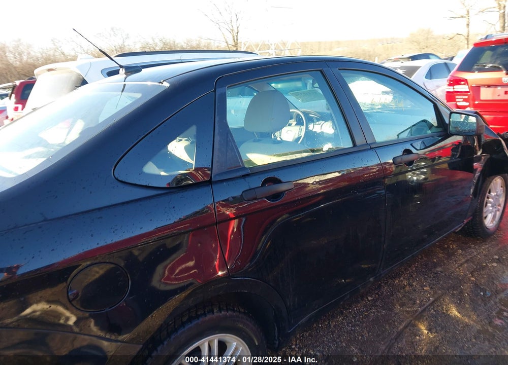 2008 FORD FOCUS SE/SES VIN: 1FAHP35N98W232163