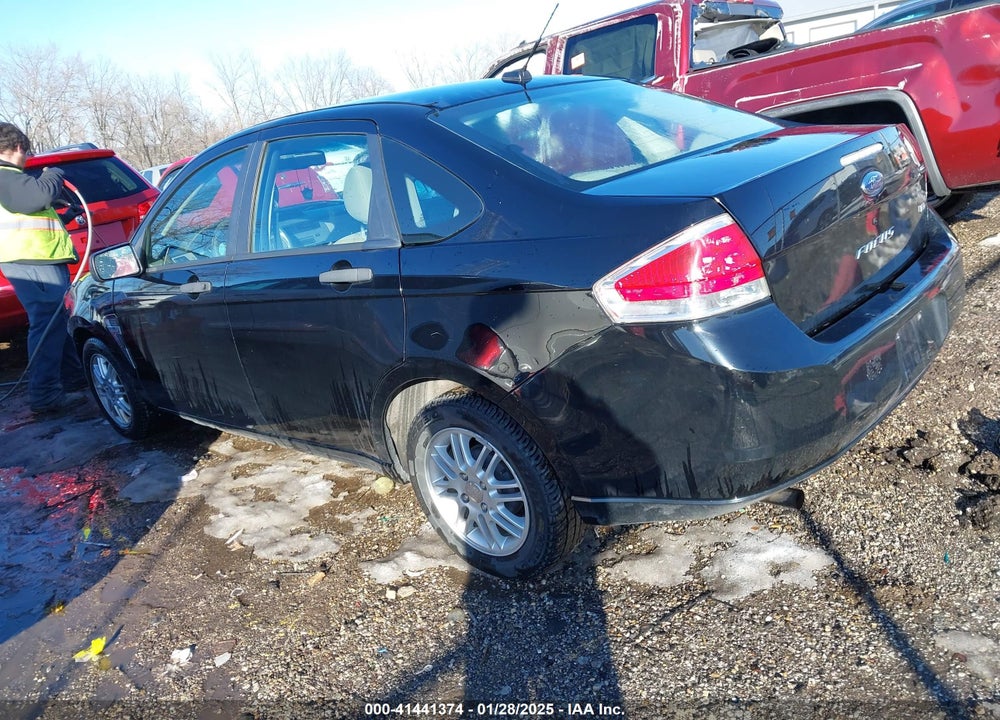 2008 FORD FOCUS SE/SES VIN: 1FAHP35N98W232163