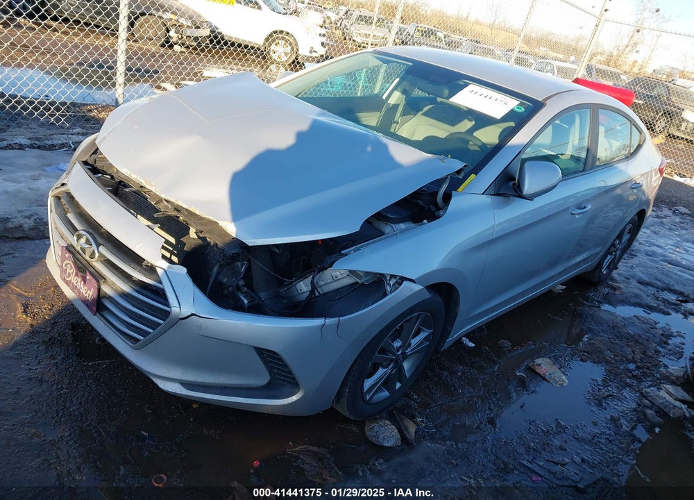 2017 HYUNDAI ELANTRA VIN: KMHD84LF1HU063867