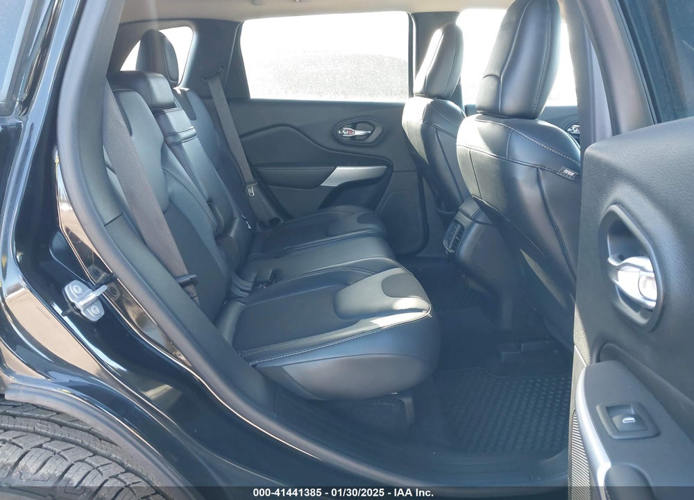 2018 JEEP CHEROKEE LATITUDE PLUS 4X4 VIN: 1C4PJMLX5JD526713