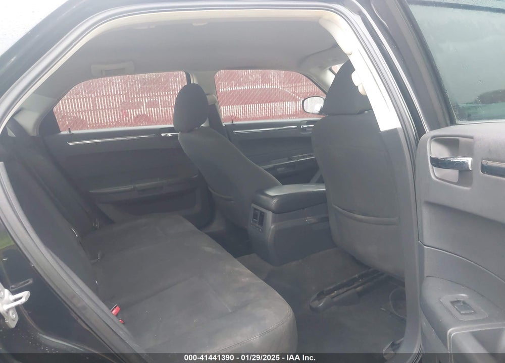 2009 CHRYSLER 300 VIN: 2C3KA43D69H528831
