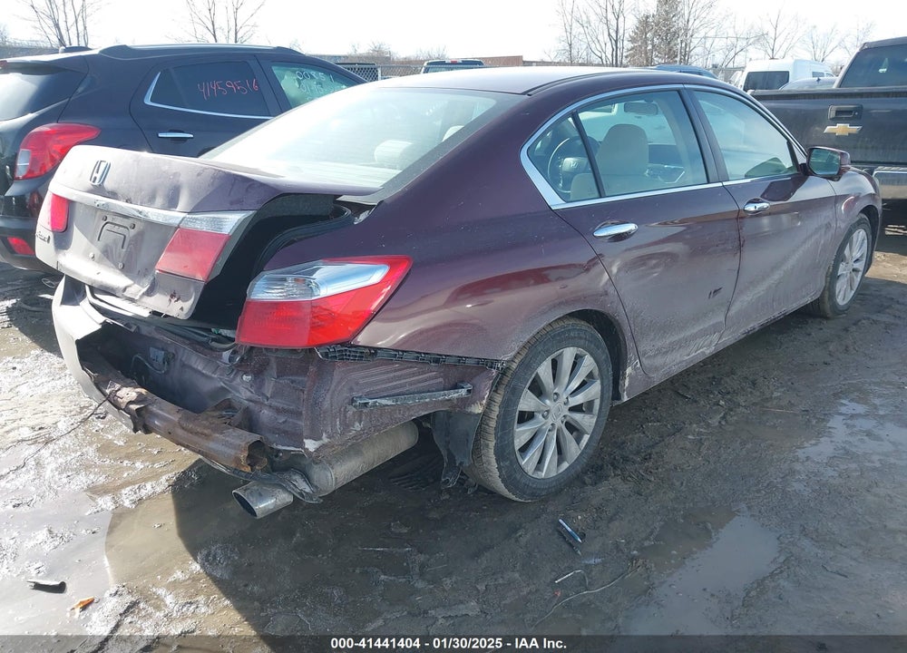 2013 HONDA ACCORD VIN: 1HGCR2F7XDA128492