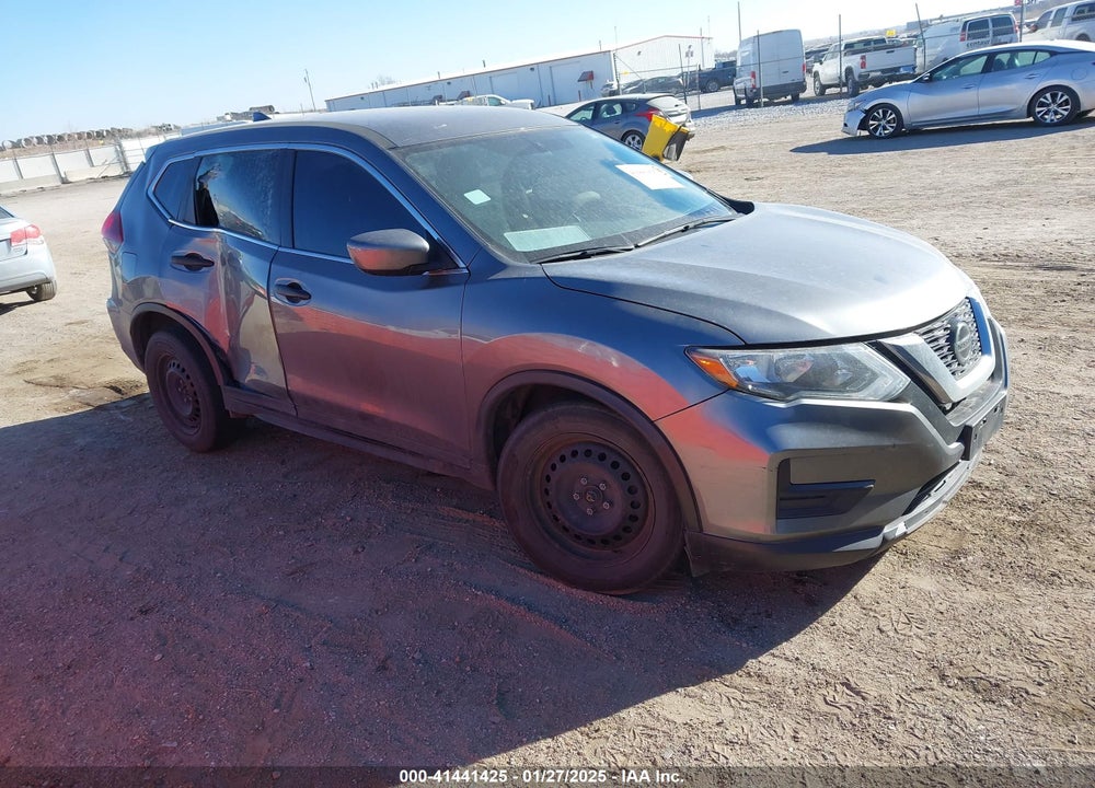 2018 NISSAN ROGUE S VIN: 5N1AT2MV8JC786526